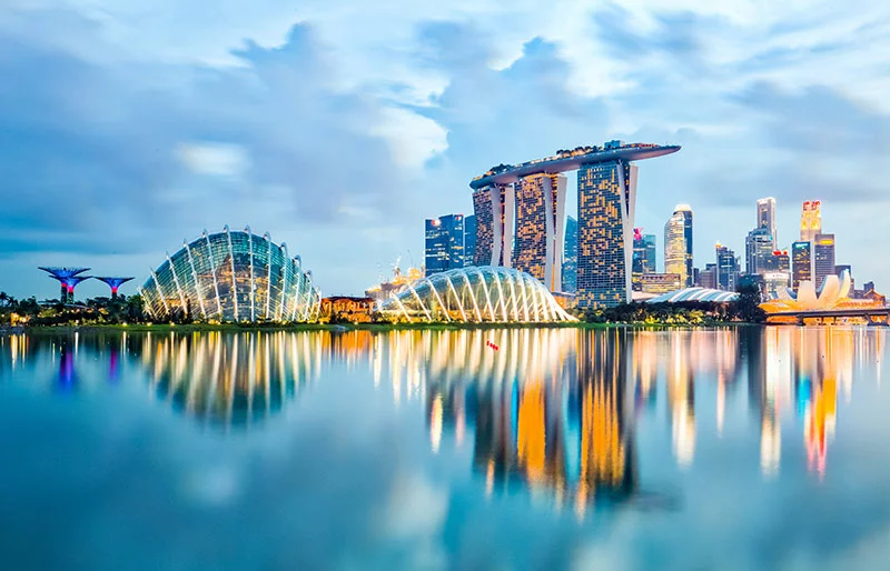 Singapore sta rivoluzionando il modo in cui i viaggiatori attraversano le frontiere, abbracciando un futuro senza la necessità del passaporto